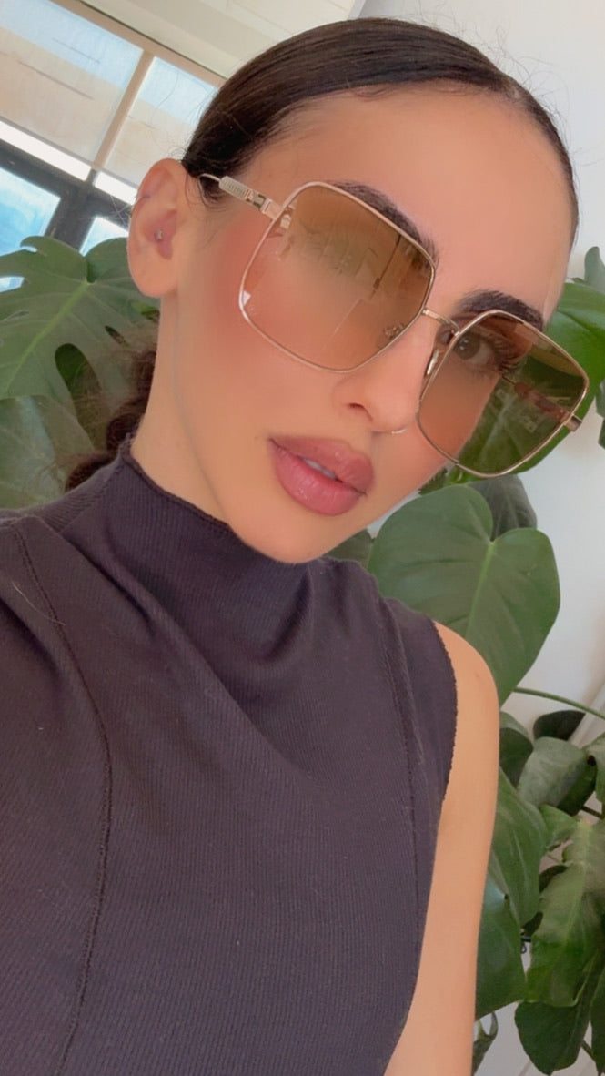 Dior ディオール サングラス カナージュ×メタルパーツ リムレス グラデ Dior Cannage S1U Square Sunglasses in Rose Gold | Designer Daydream