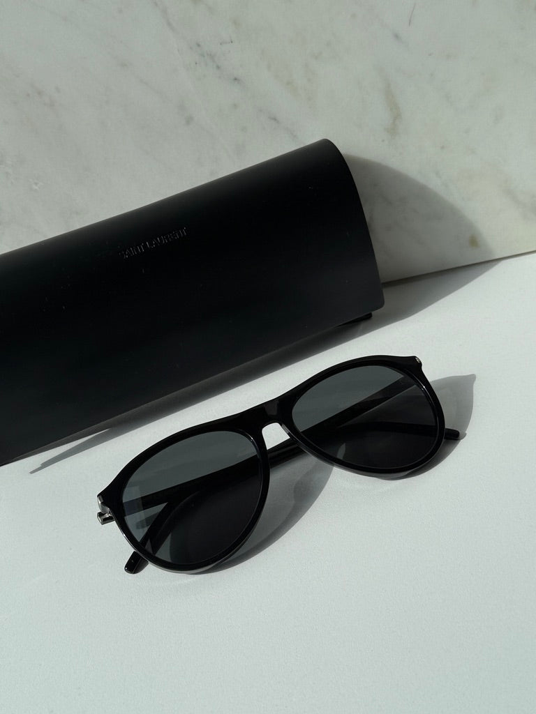 Saint Laurent SL667 Sunglasses in Black