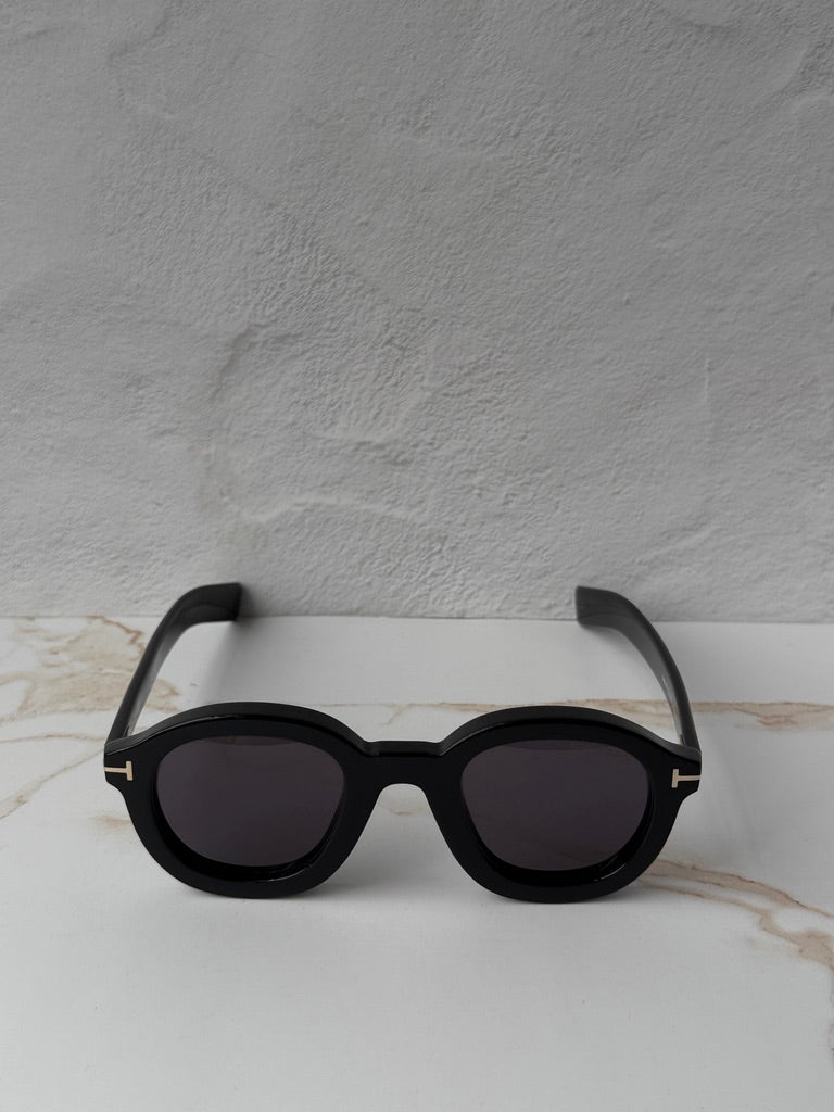 Gafas de sol negras con diseño de mariposa Sandrine de Tom Ford