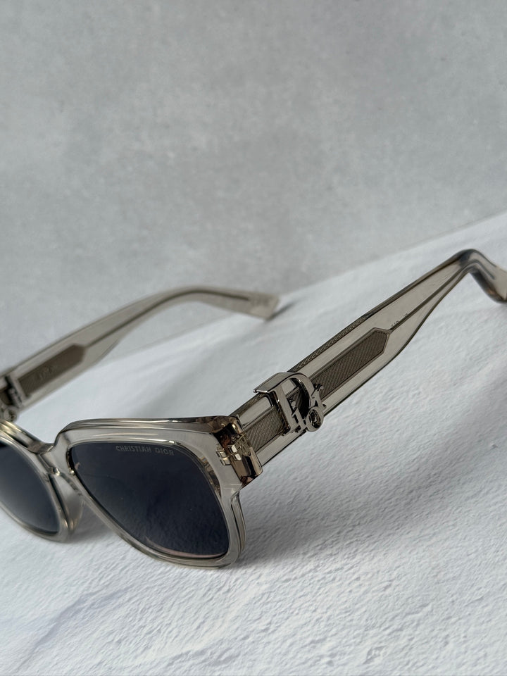 Dior Oblique S1I Sunglasses in Transparent Beige
