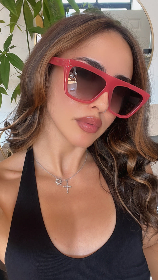 Celine CL40256I Red Sunglasses – Designer Daydream