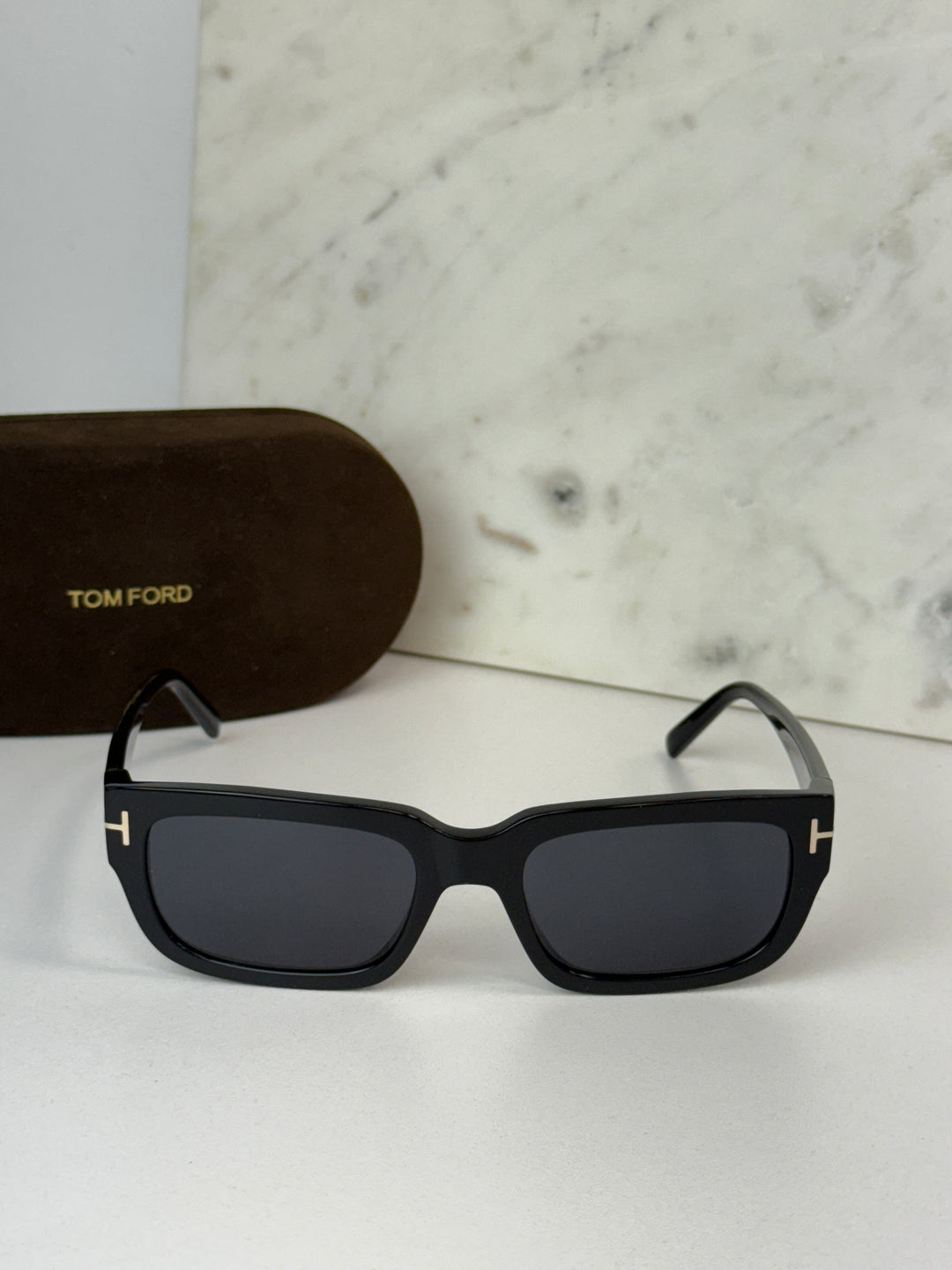 Tom Ford Ezra FT1075 Sunglasses in Black