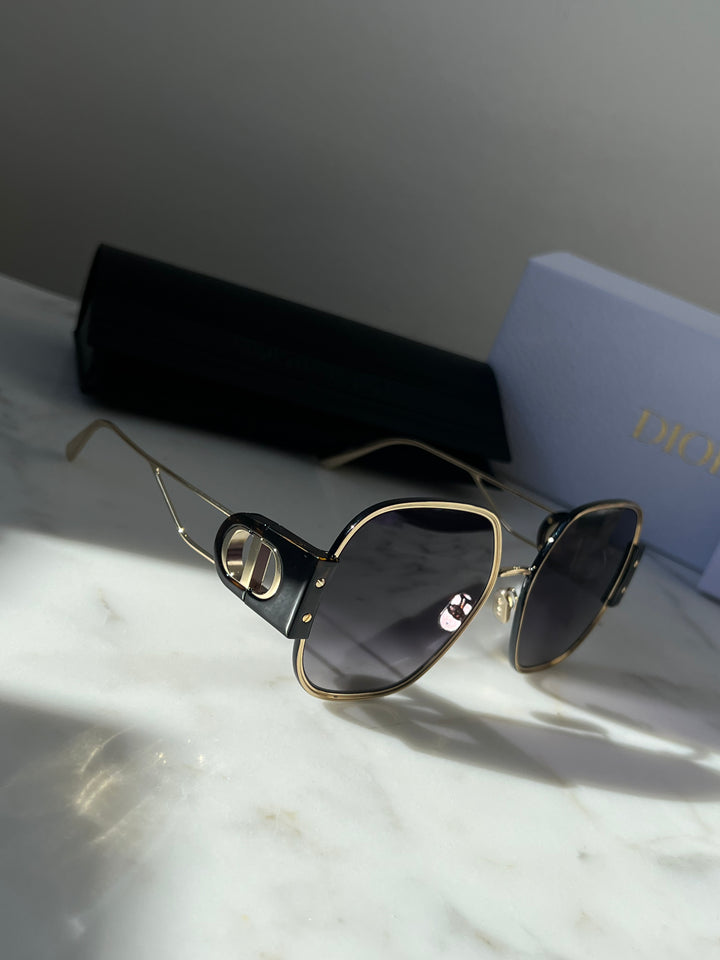 Dior 30Montaigne S5U Sunglasses in Brown