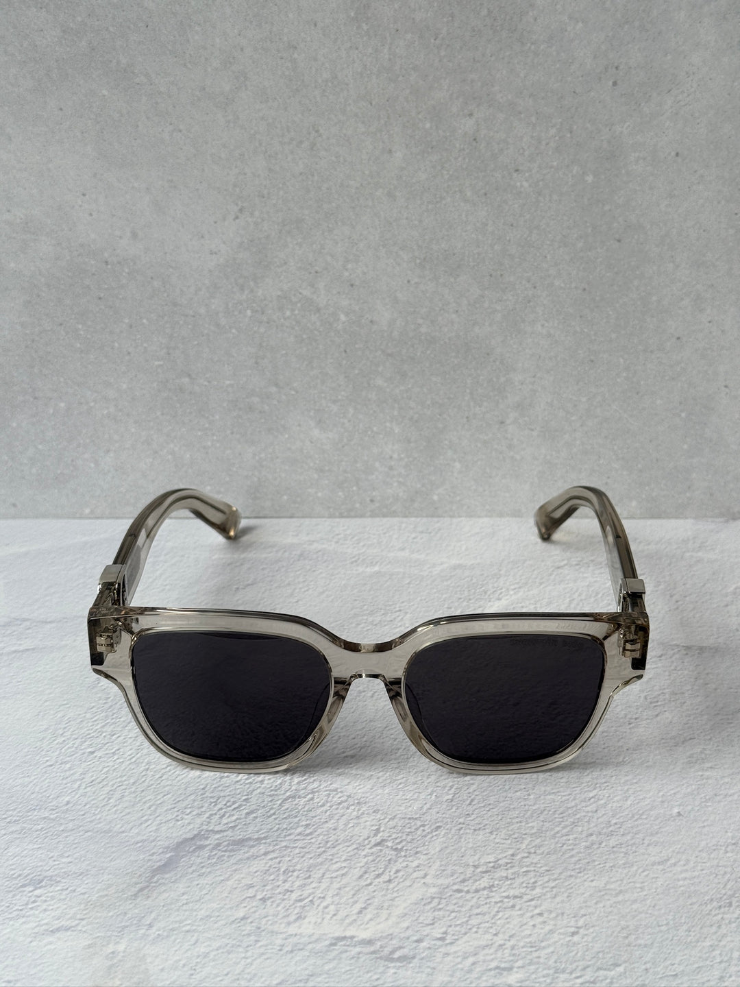 Dior Oblique S1I Sunglasses in Transparent Beige