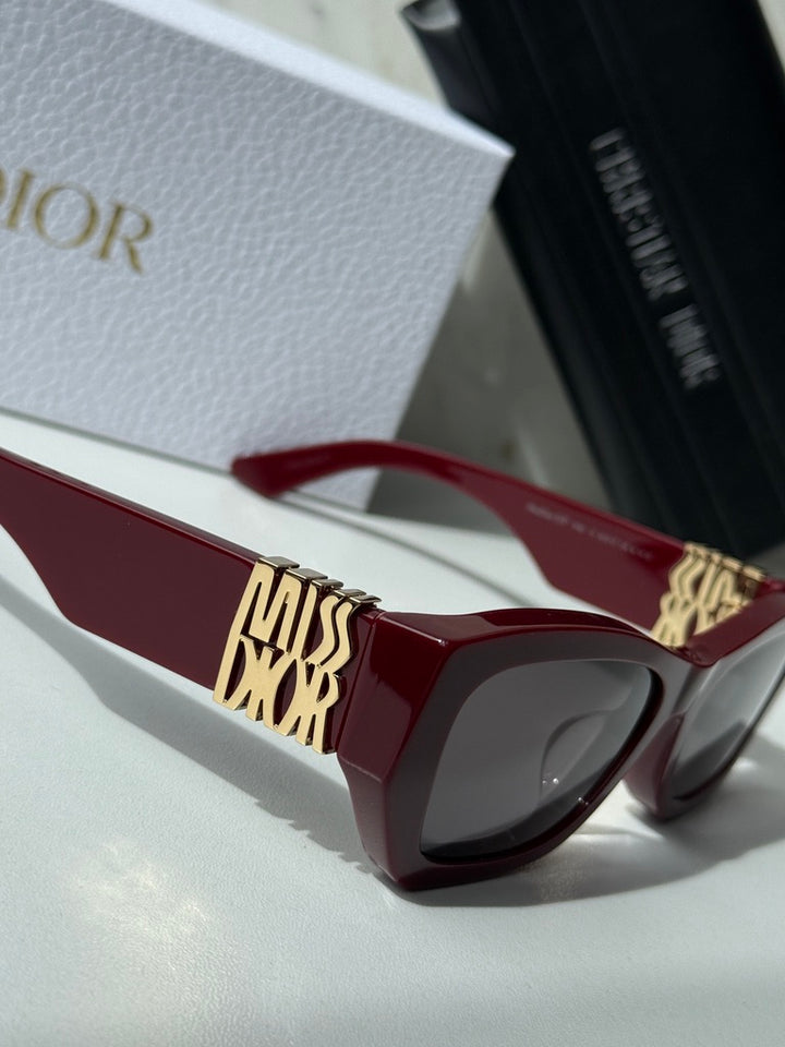 Dior MissDior S1F Sunglasses in Burgundy