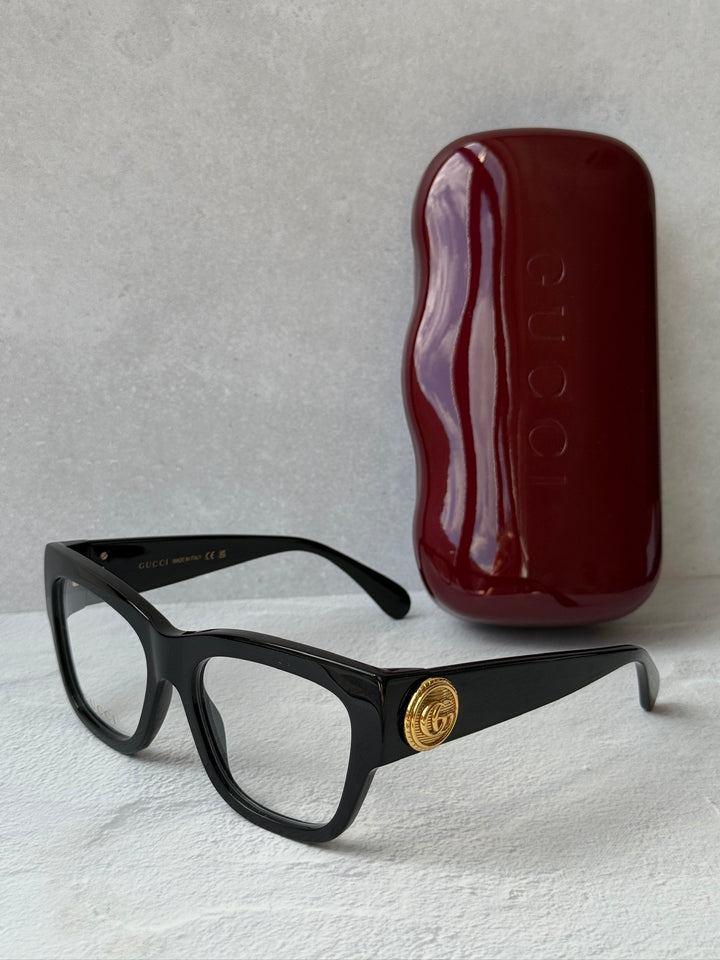 Monturas cuadradas Gucci GG1192O en negro 