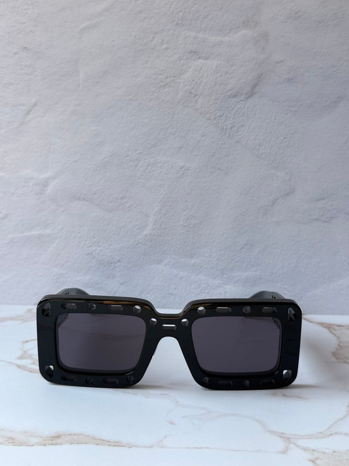 Off White Atlantic Sunglasses in Black