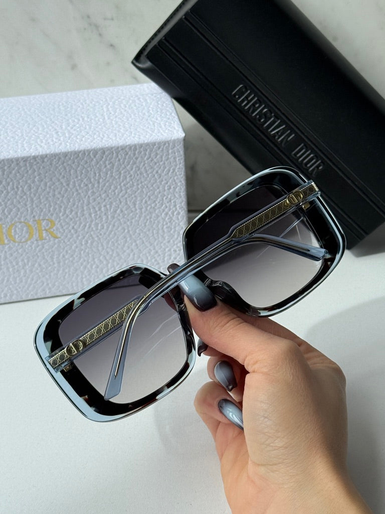 Havana blue square sunglasses, temple and hinge close-up