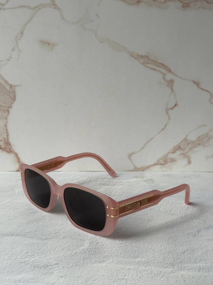 Dior DiorSignature S12I Sunglasses in Pink