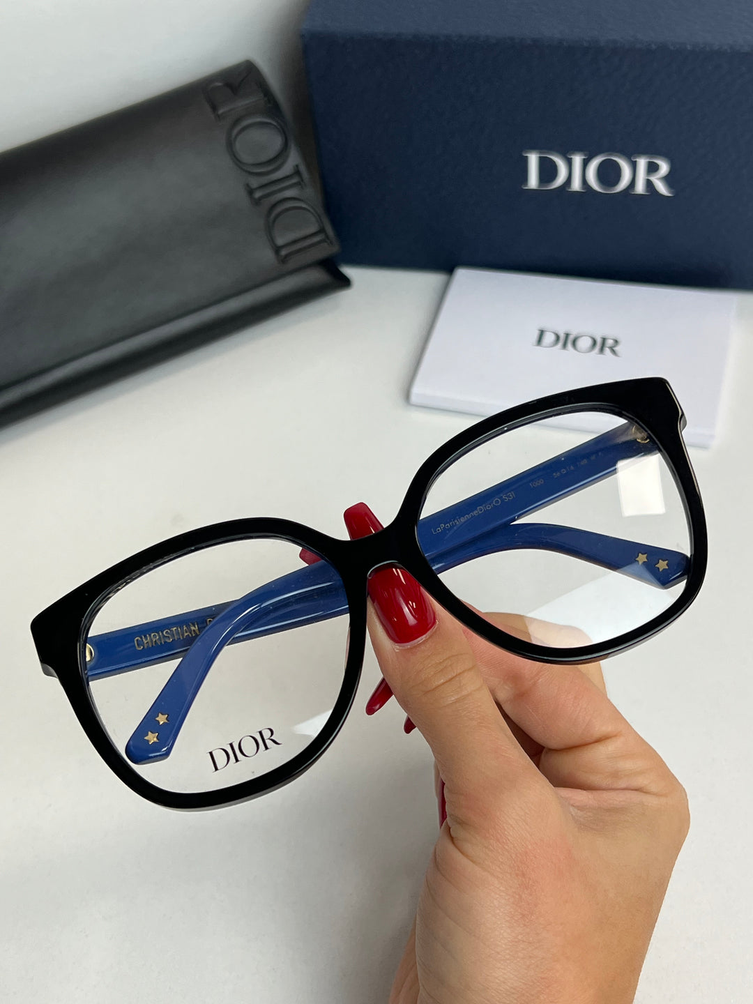 Dior LaParisienneDiorO S3I Frames in Black