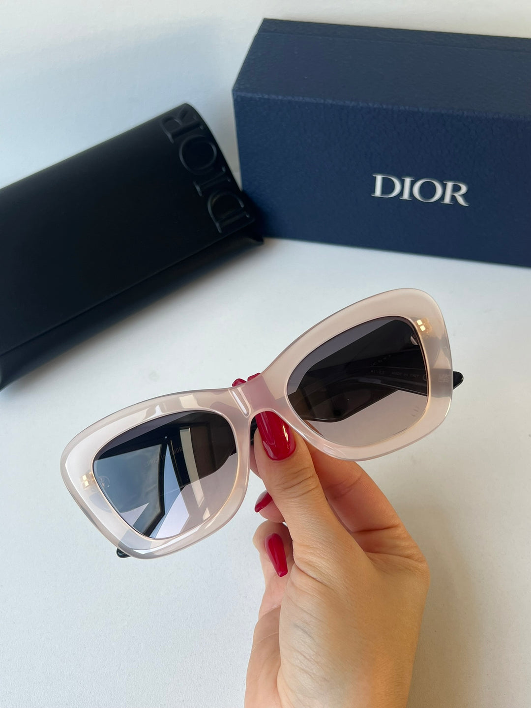 Dior Bobby B1U Cat Eye Sunglasses in Milky Pink