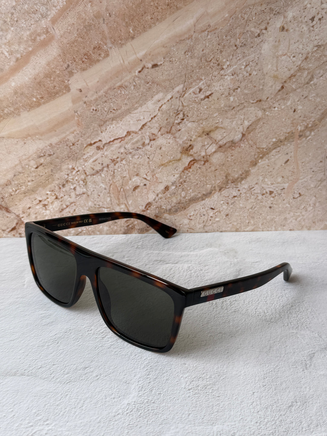 Gafas de sol rectangulares unisex Gucci GG0748S en negro