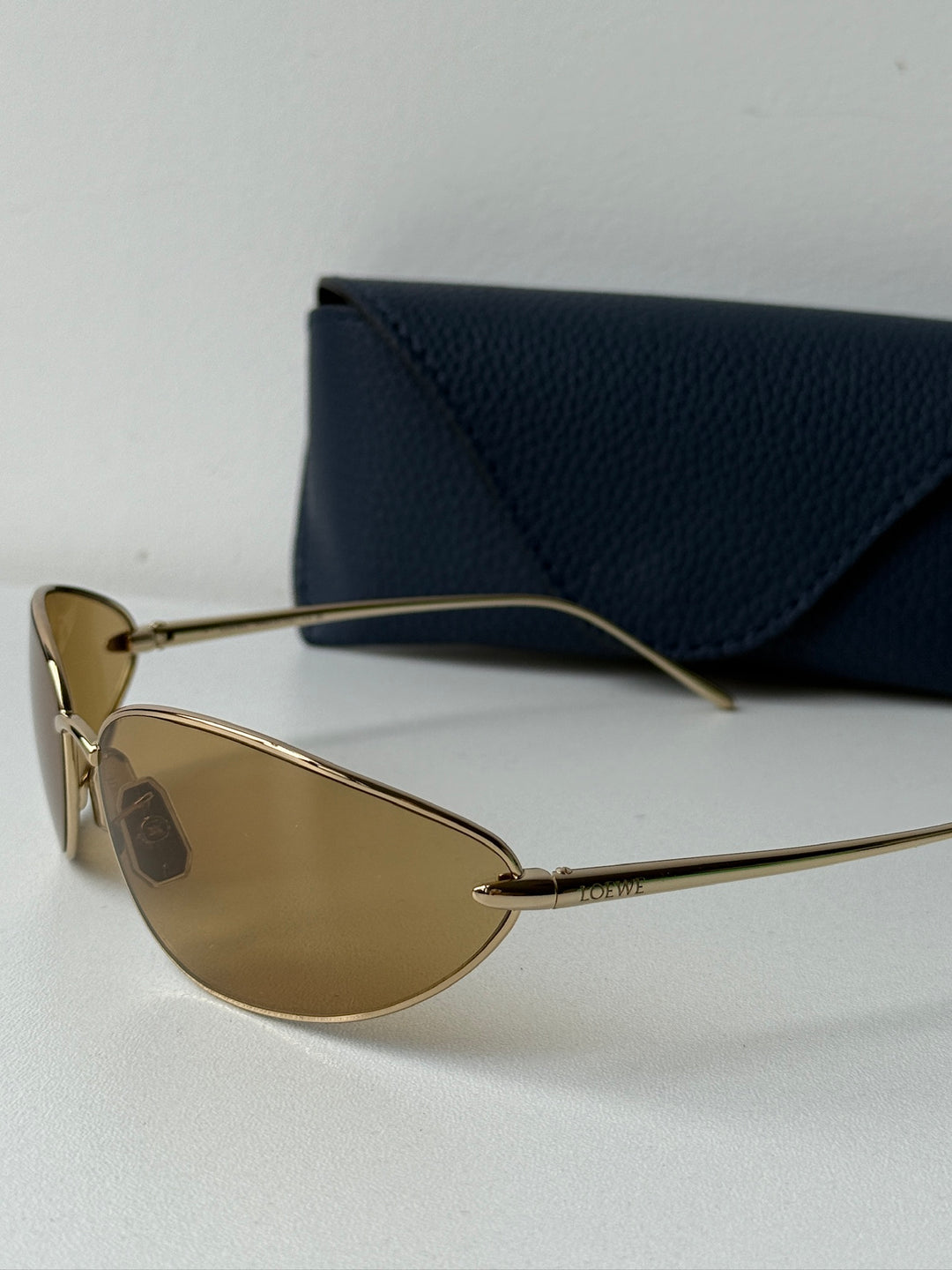 Loewe LW40164U Mask Sunglasses in Gold Brown