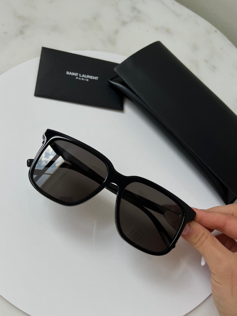 Saint Laurent SL480 Sunglasses in Black