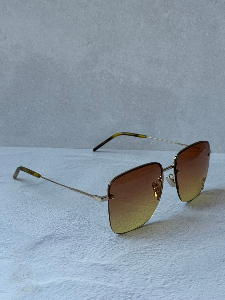 Saint Laurent SL312M Gafas de sol cuadradas con logo metálico en rosa degradado