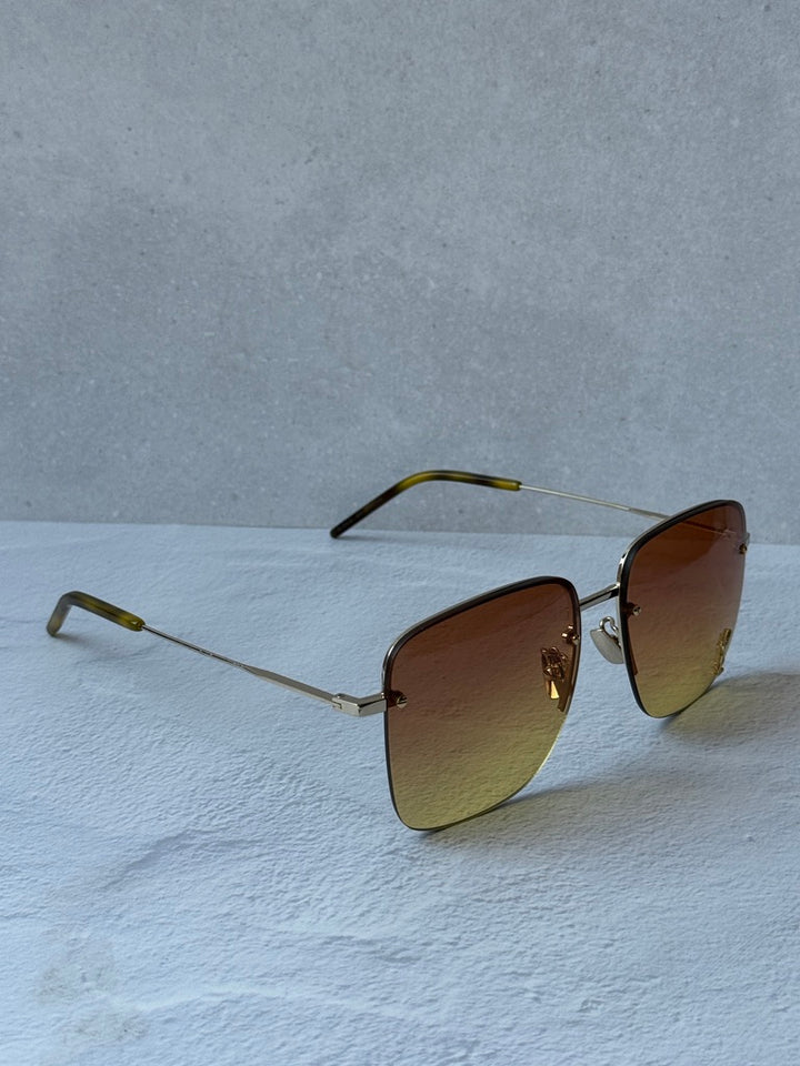 Saint Laurent SL312M Gafas de sol cuadradas con logo metálico en rosa degradado