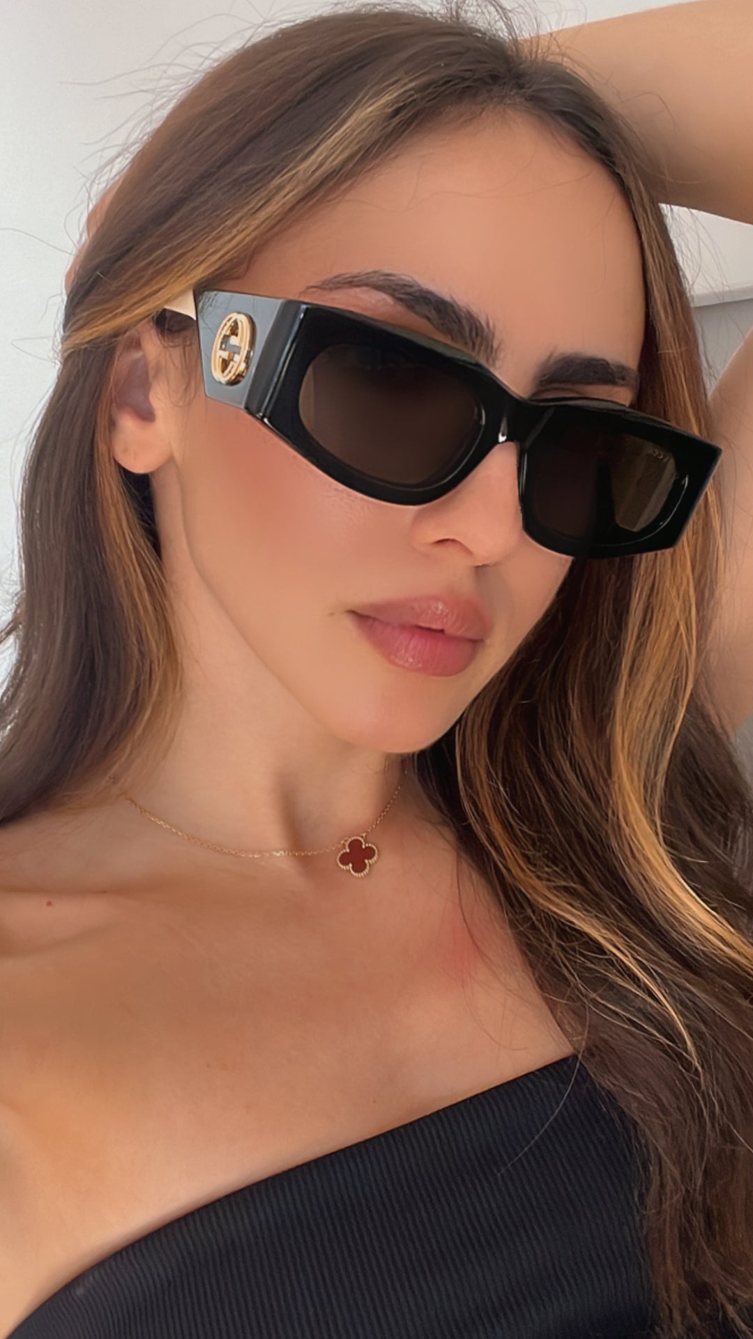 Gafas de sol negras con mariposa y logo Marmont de Gucci GG0765SA