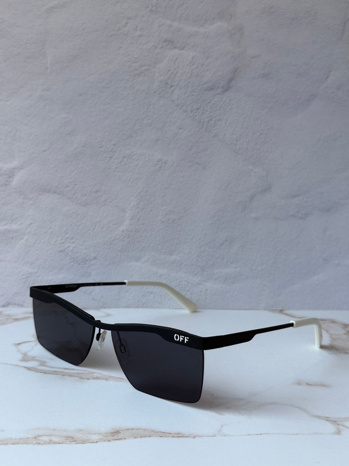 Off White Rimini Metal Sunglasses in Black