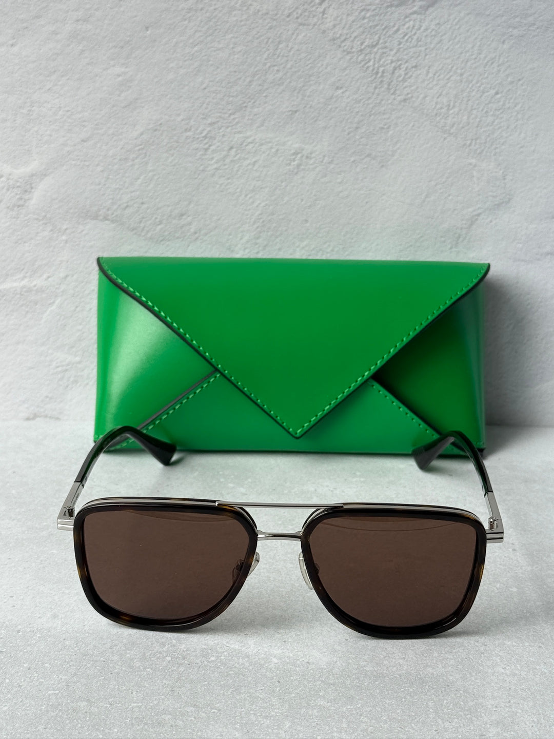 Bottega Veneta BV1463S Squared Aviator Sunglasses in Brown