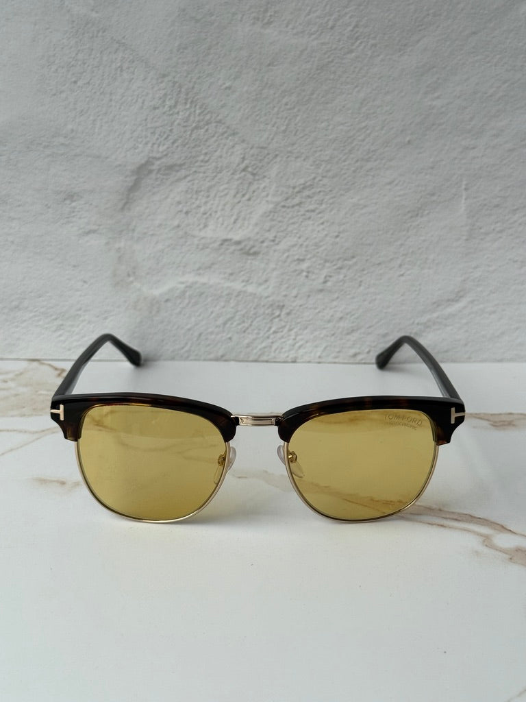 Tom Ford FT0248 Henry Sunglasses in Havana Yellow Photochromic