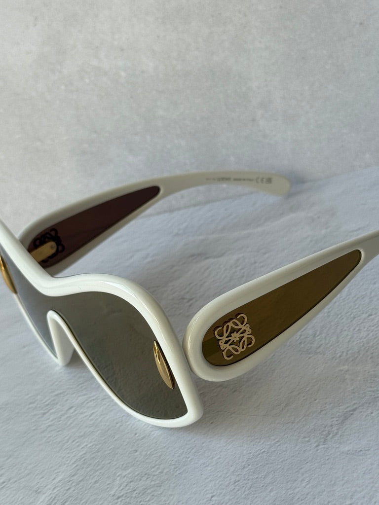 Loewe LW40131I Wave Mask Sunglasses in White Gold Mirror