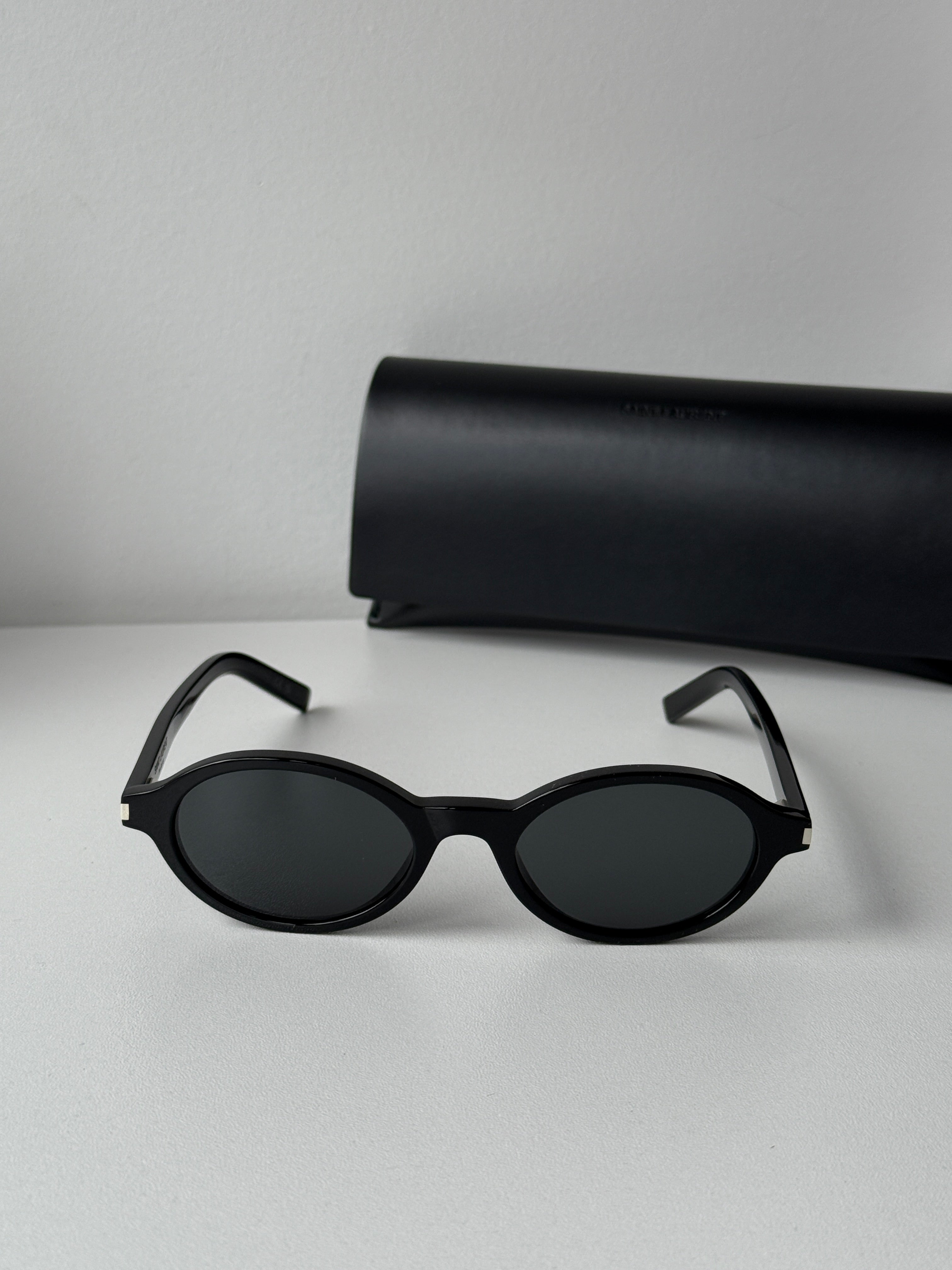 Saint Laurent SL751 Jeanne Black Sunglasses – Designer Daydream