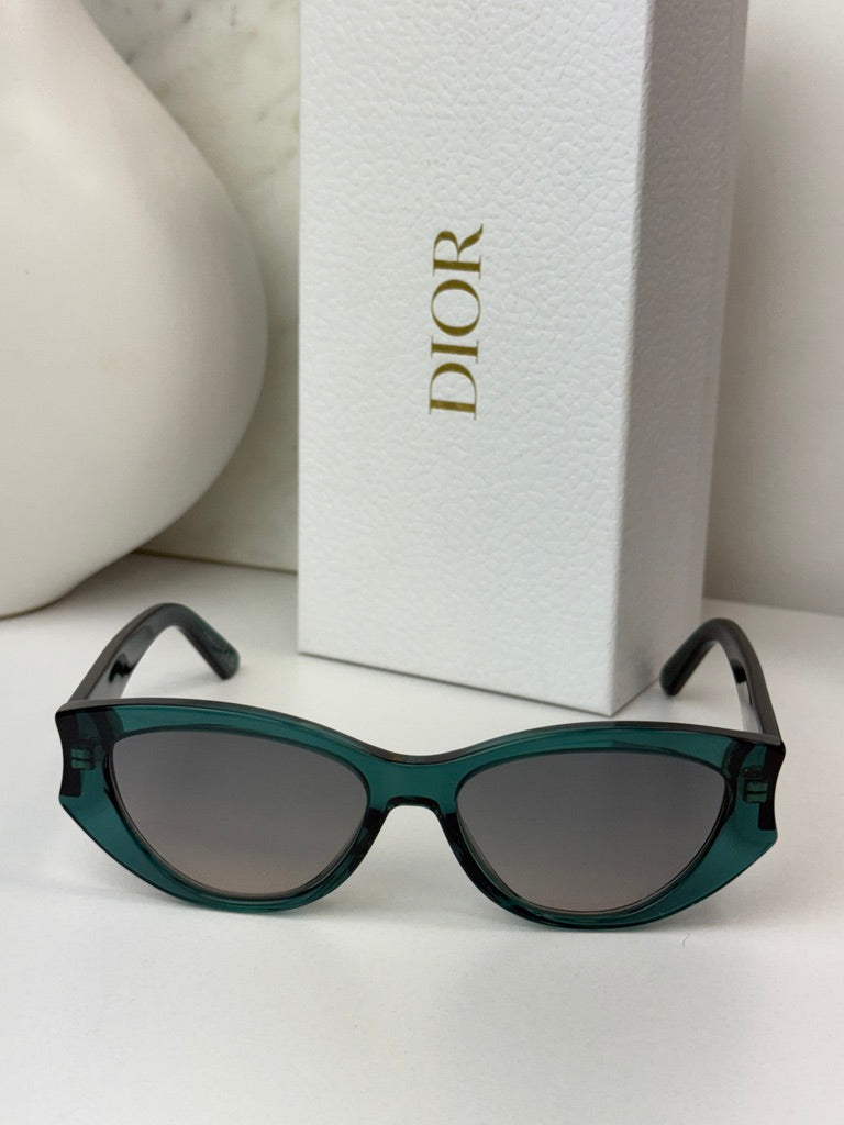 Dior DiorGlow B1I Cat Eye Sunglasses in Green