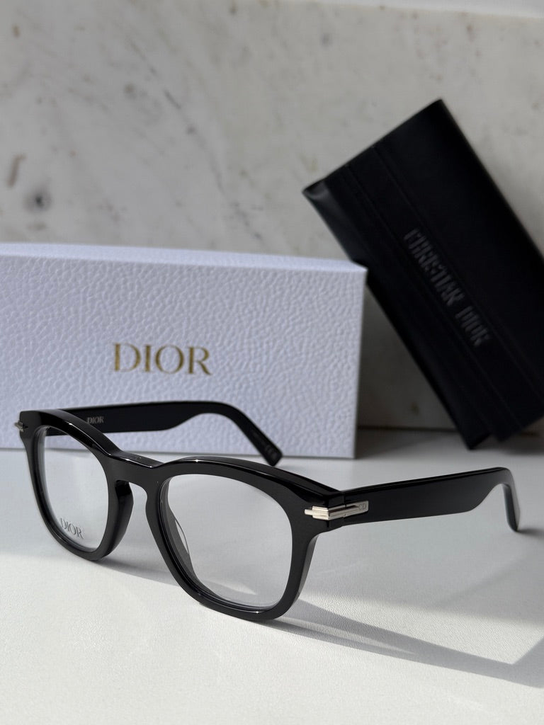 Dior BlacksuitO S21I Squared Frames in Black