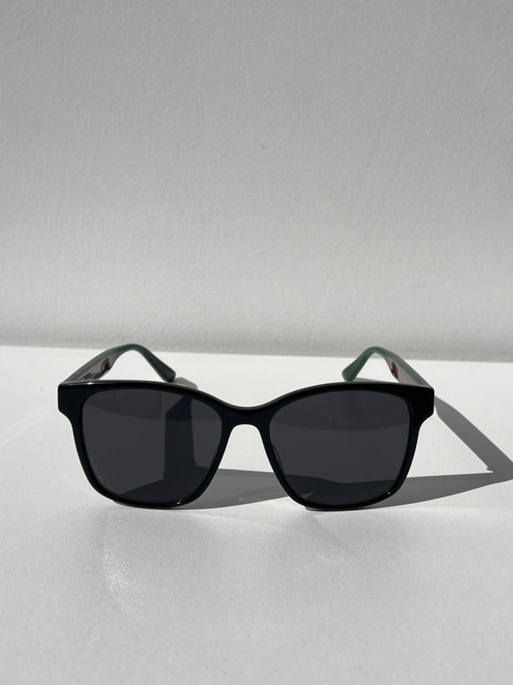 Gucci GG0417SK Gafas de sol con patas a rayas negras