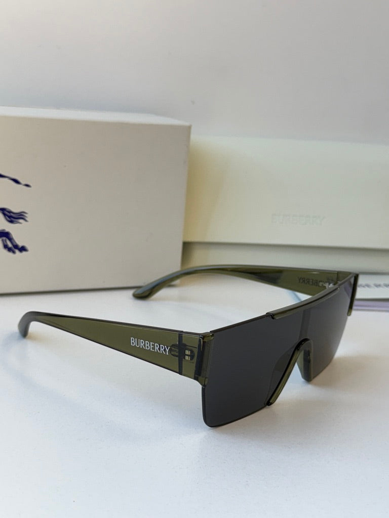 Burberry BE4291 Gafas de sol con escudo espejado en dorado