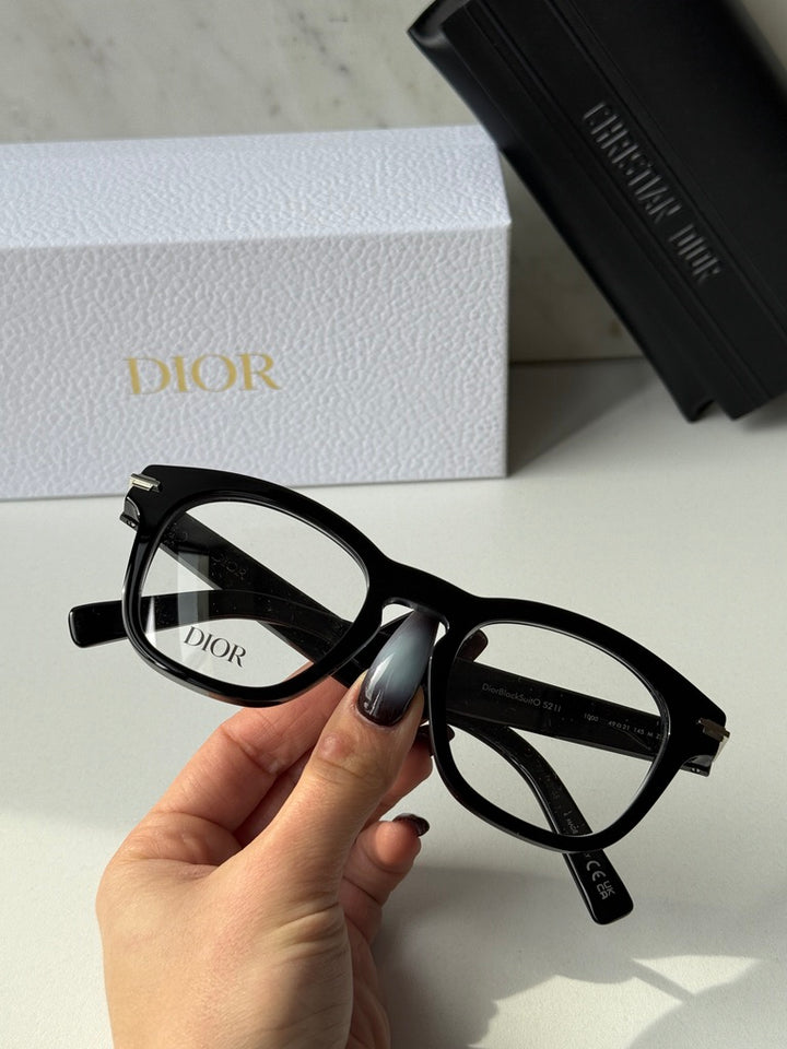 Dior BlacksuitO S21I Squared Frames in Black