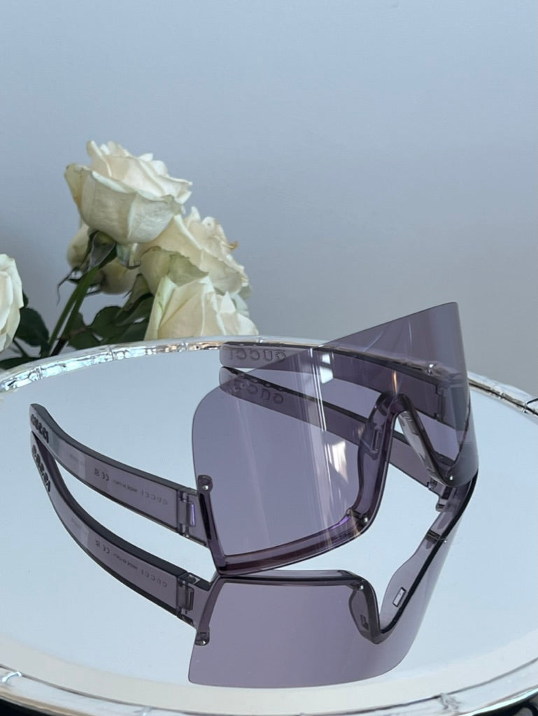 Gucci GG1631S Gafas de sol con escudo morado 