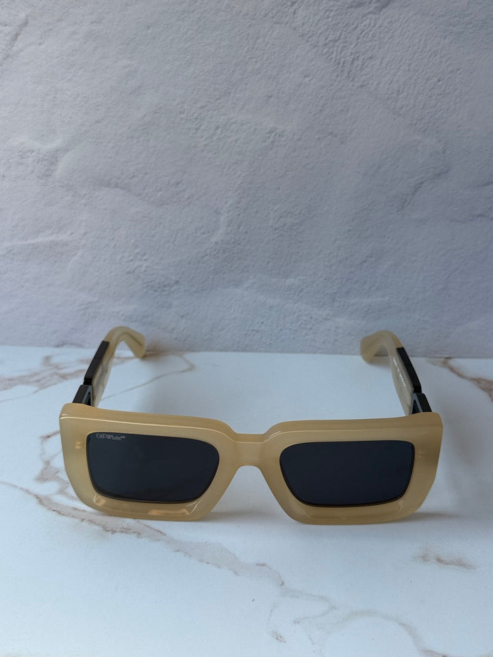 Off White Boston Sunglasses in Sand