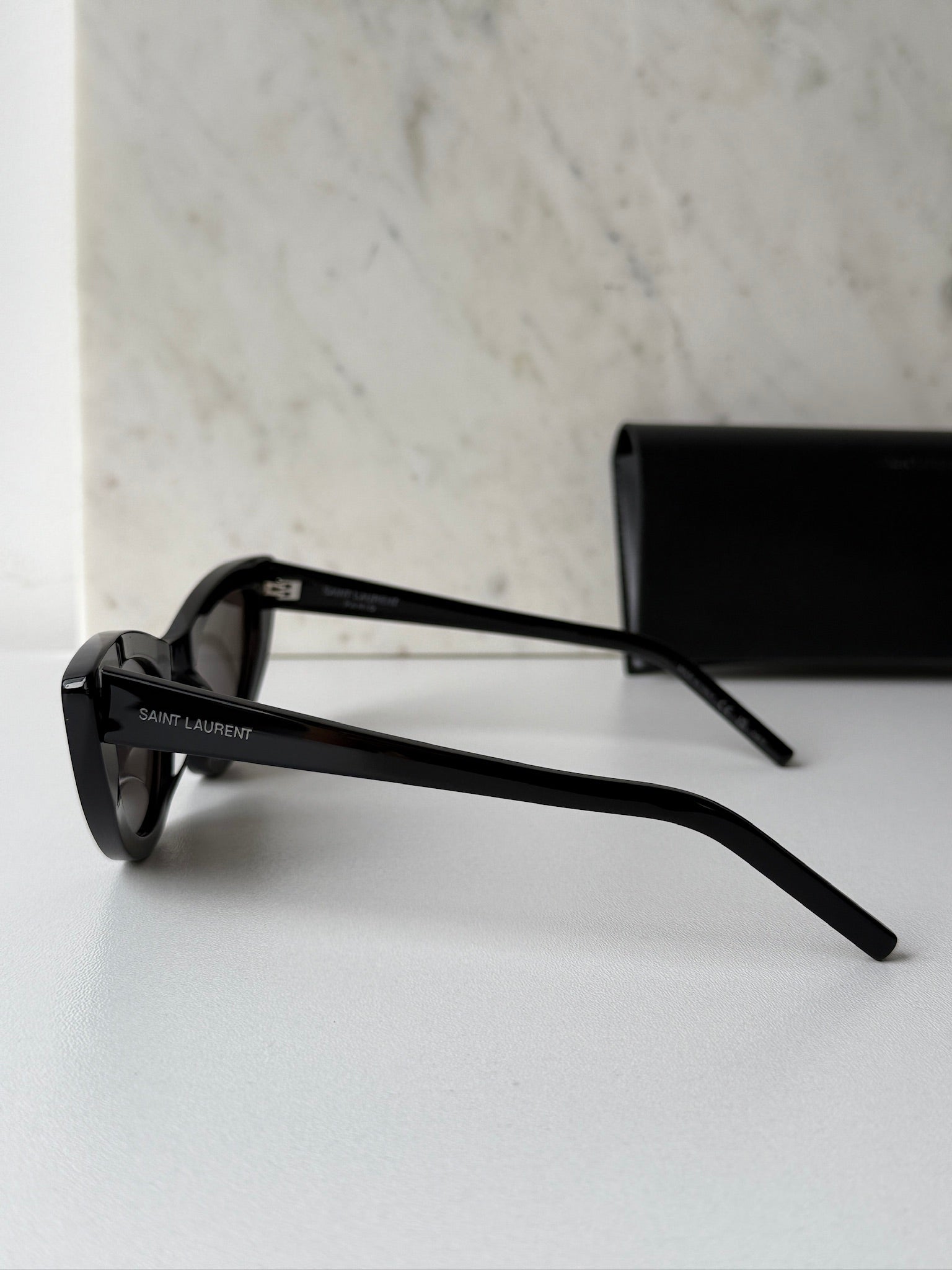 Saint Laurent Lily SL213 Cat Eye Sunglasses in Black – Designer