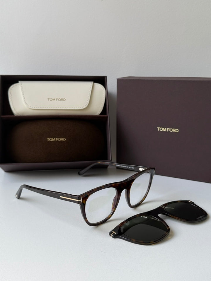 Tom Ford FT5895-B Clip On Sunglasses in Black