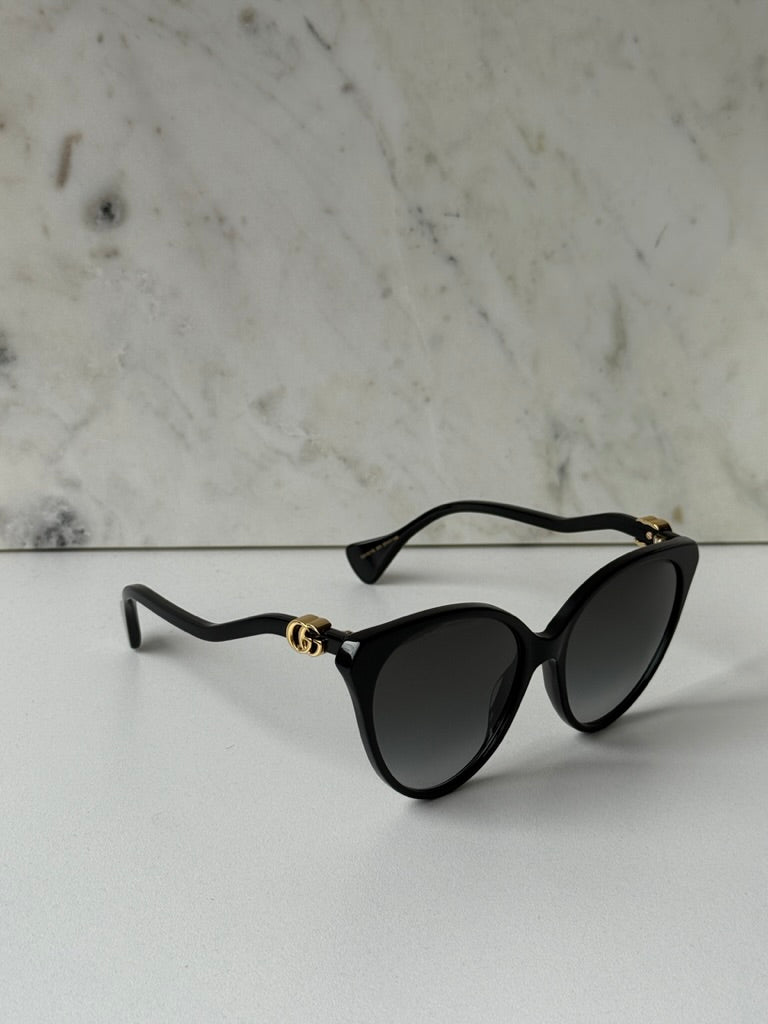 Gucci GG1011S Cat Eye Sunglasses in Black