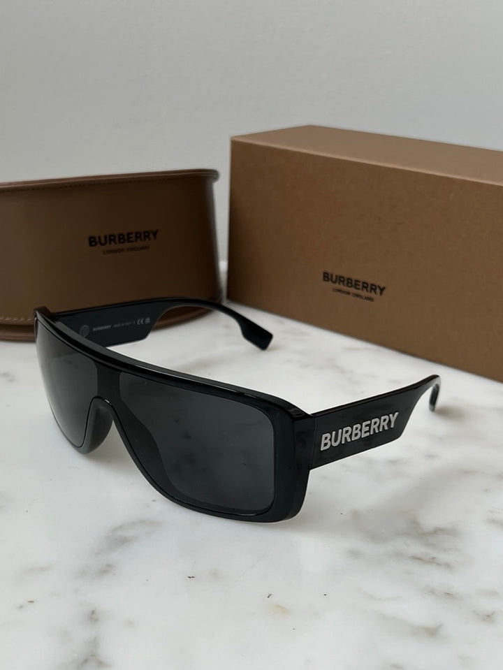 Burberry BE4401U Sunglasses in Black