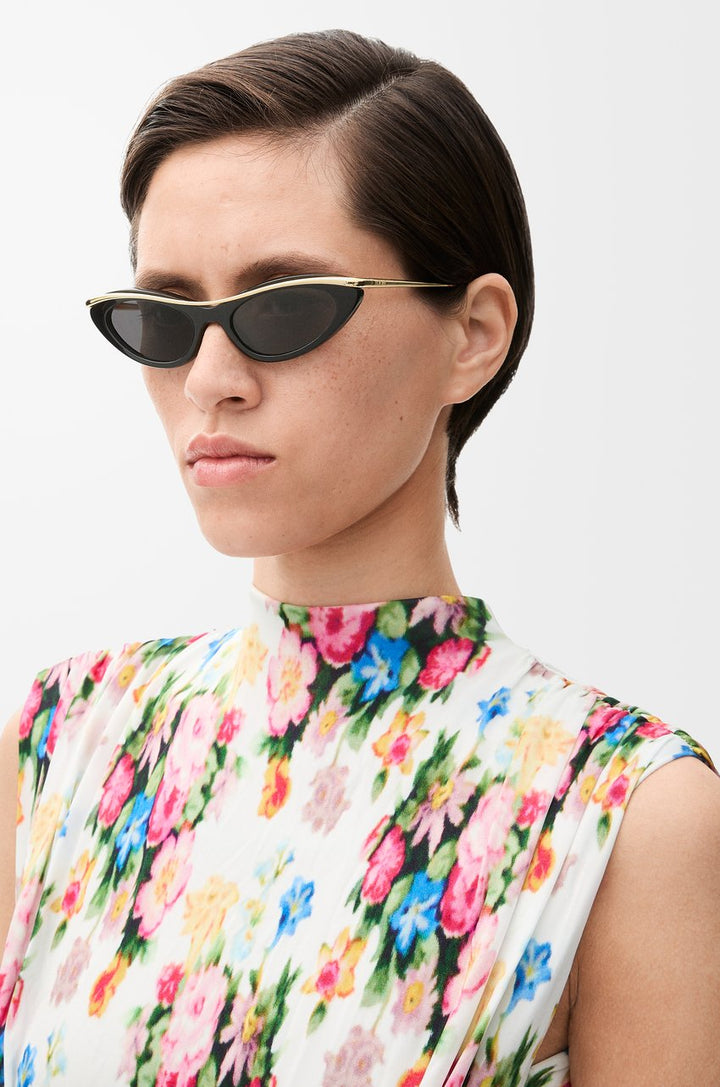 Loewe LW40166I Signature Cat Eye Sunglasses in Black