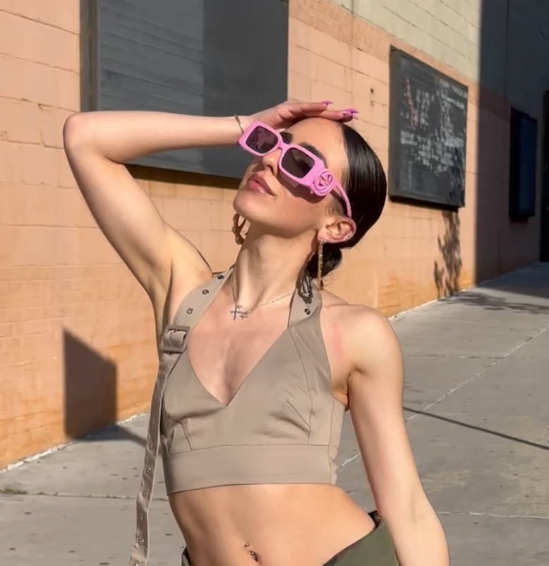 Gucci GG1325S Slim Sunglasses in Pink