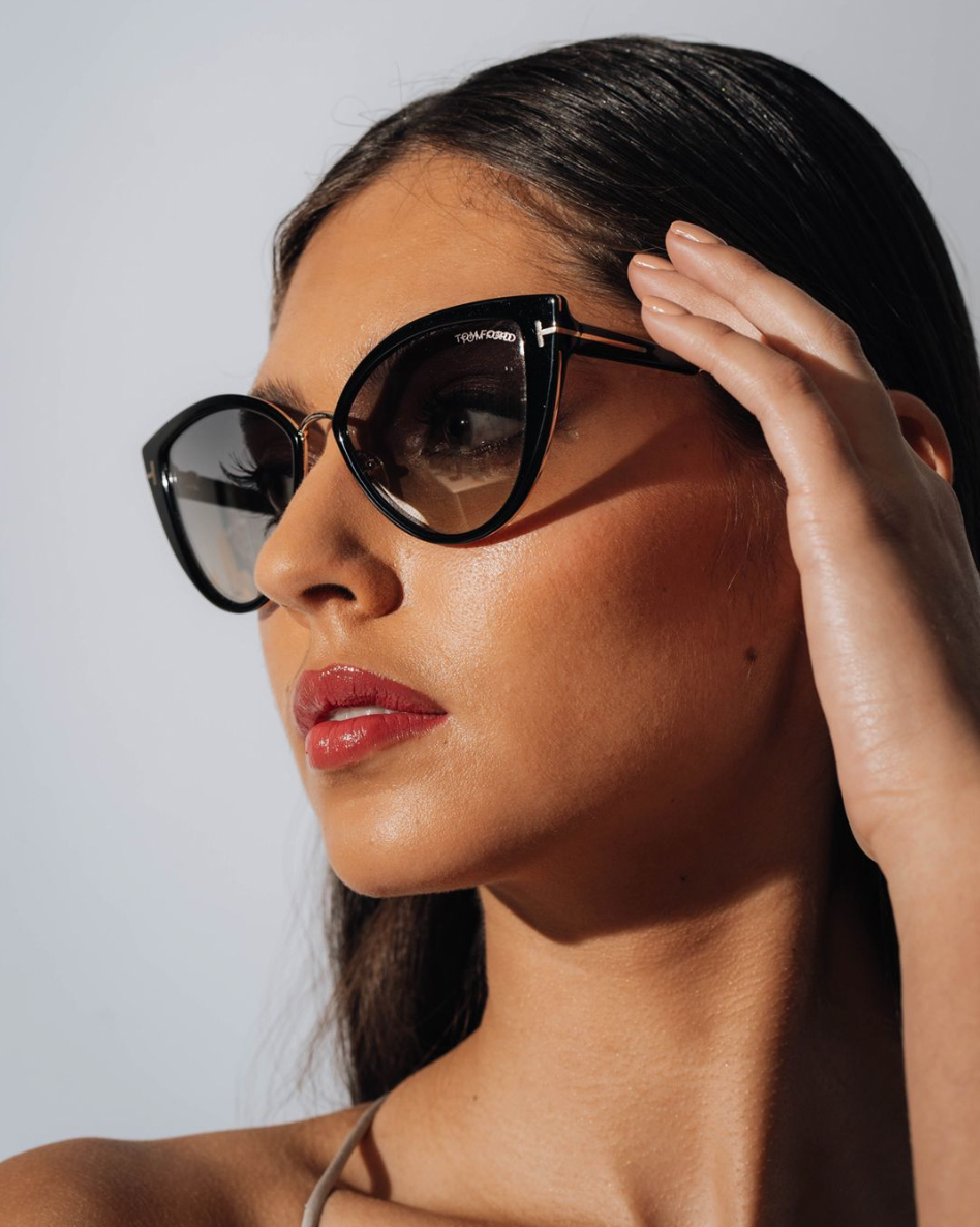 Tom Ford Anjelica FT0868 Cat Eye Sunglasses in Black – Designer Tom Ford Anjelica FT0868 Cat Eye Sunglasses in Black – Designer