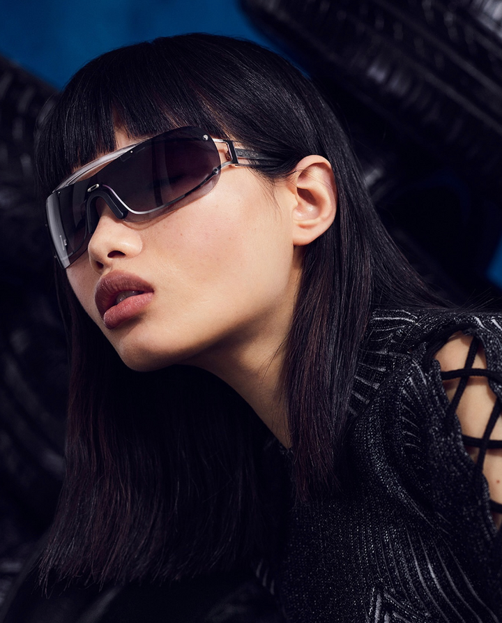 Off White Big Wharf Mask Sunglasses in Grey