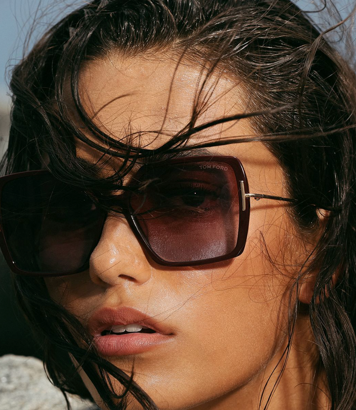 Gafas de sol estilo ojo de gato de metal Elise de Tom Ford en oro rosa