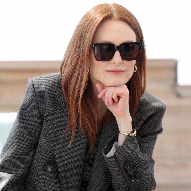 Bottega Veneta BV1254S sunglasses, dark lenses with dark frame on model