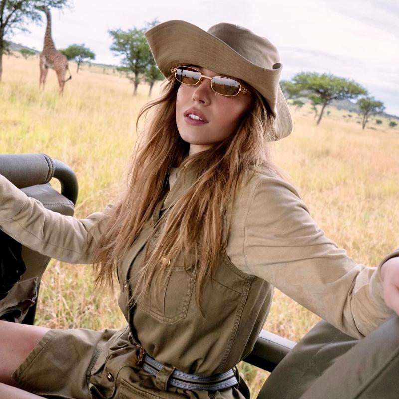 Bottega Veneta BV1381S Metal Sunglasses in Gold Yellow