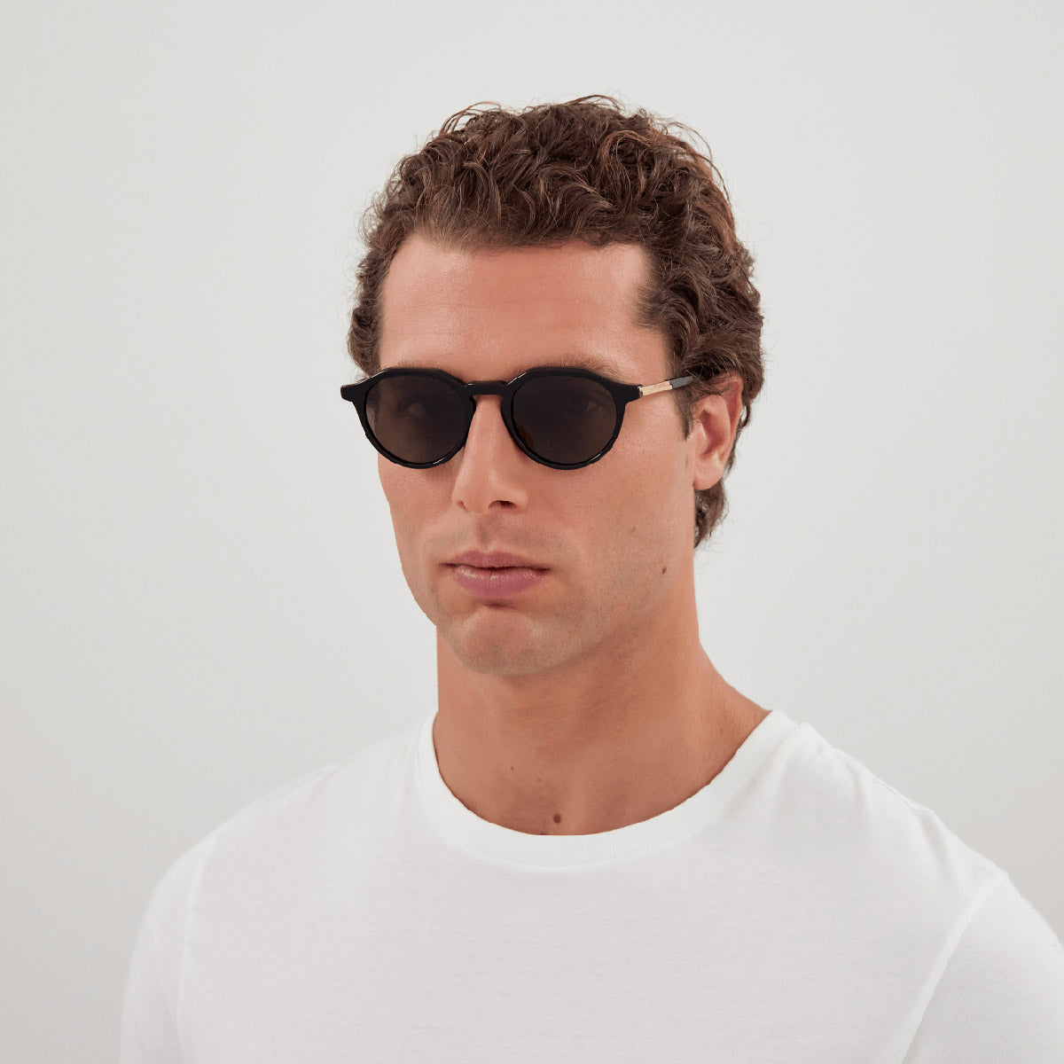 【定価8.1万】BOTTEGA VENETA BV1260S サングラス Bottega Veneta BV1260S Sunglasses in Black – Designer Daydream
