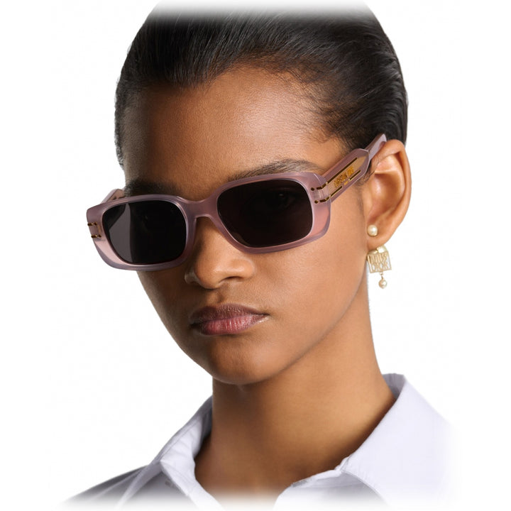 Dior DiorSignature S12I Sunglasses in Pink