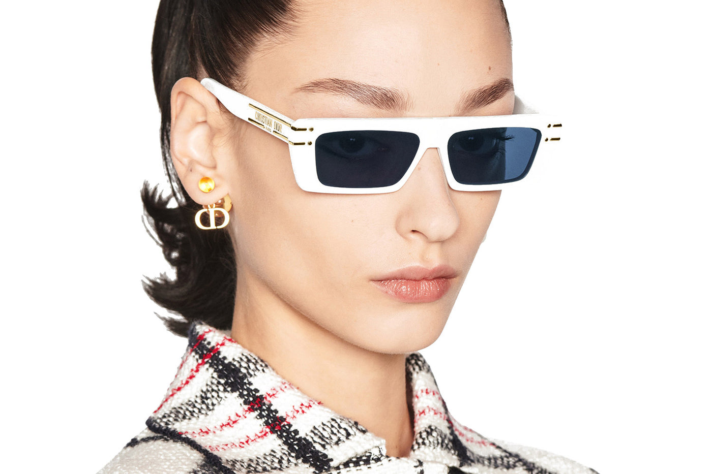 Dior Signature S2U Sunglasses in White – Designer Daydream