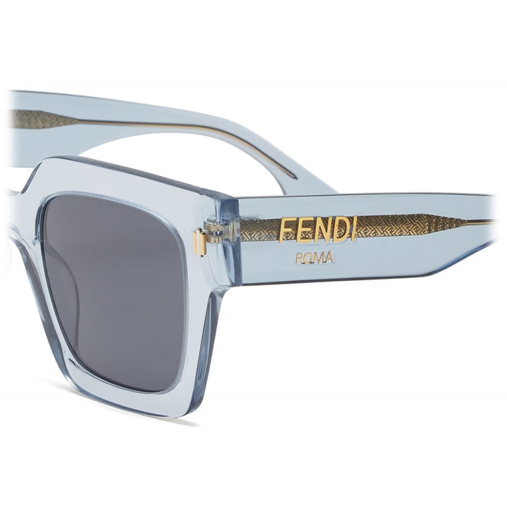 Fendi Roma FE40101I Sunglasses in Light Blue