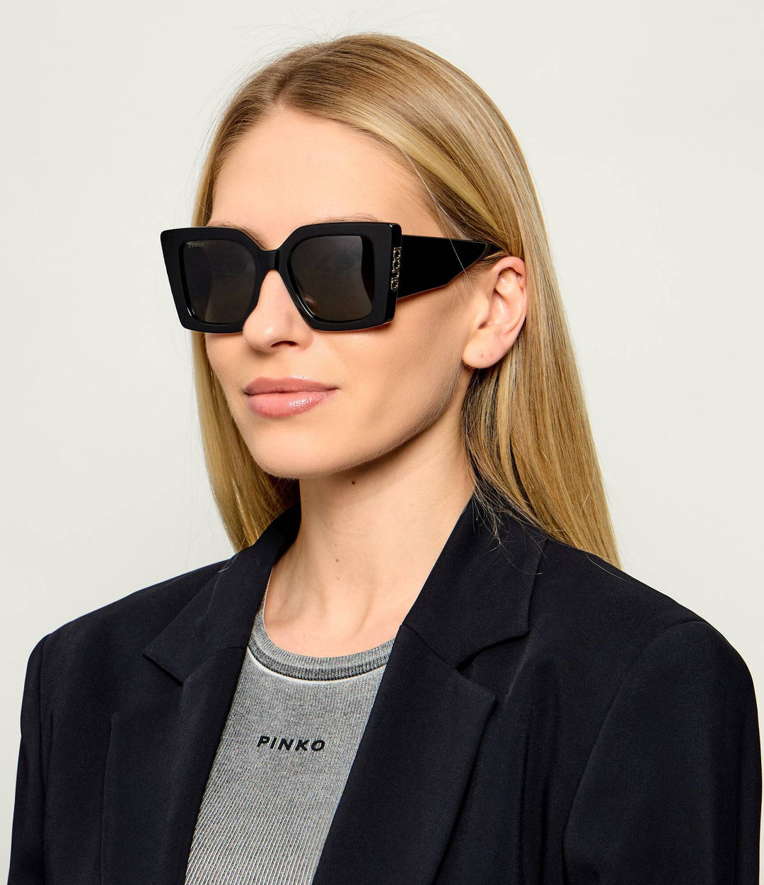 Gafas de sol extragrandes Gucci GG0817S con lentes grises 