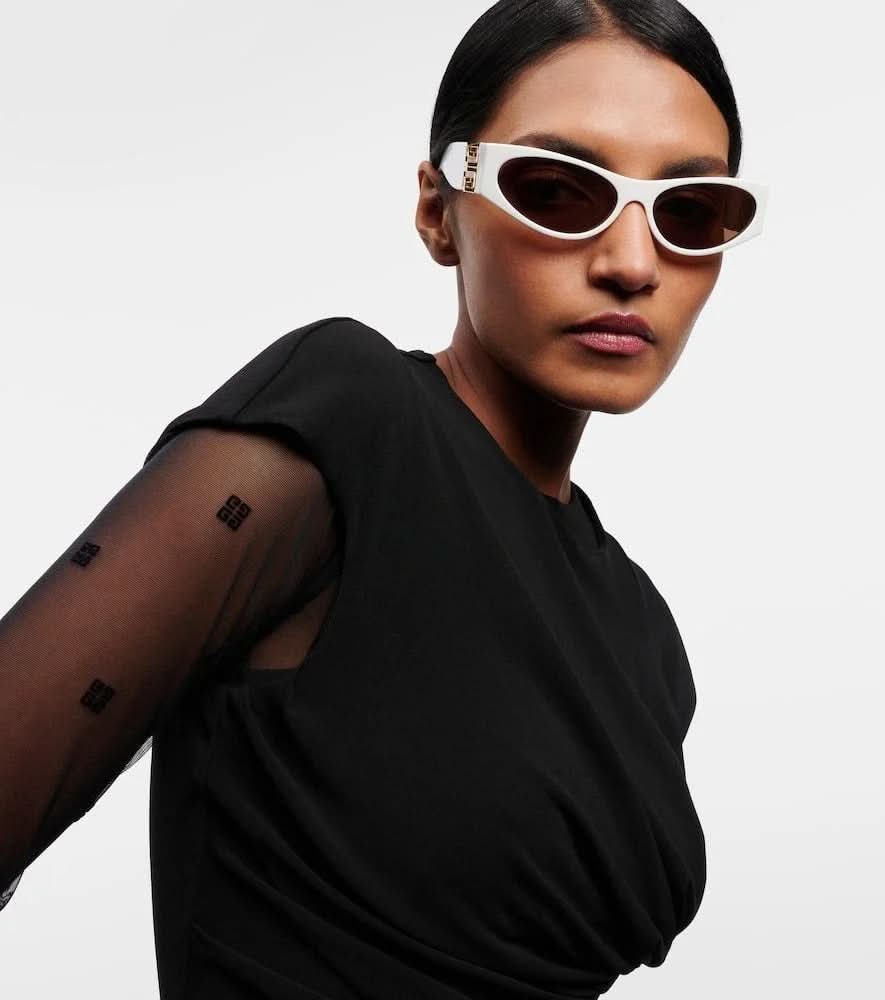 Givenchy GV40055I Sunglasses in Black